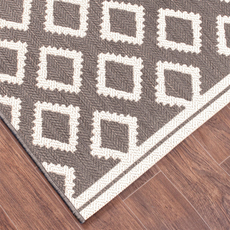 Terrace Diamond Modern Geometric Outdoor Rugs in Grey