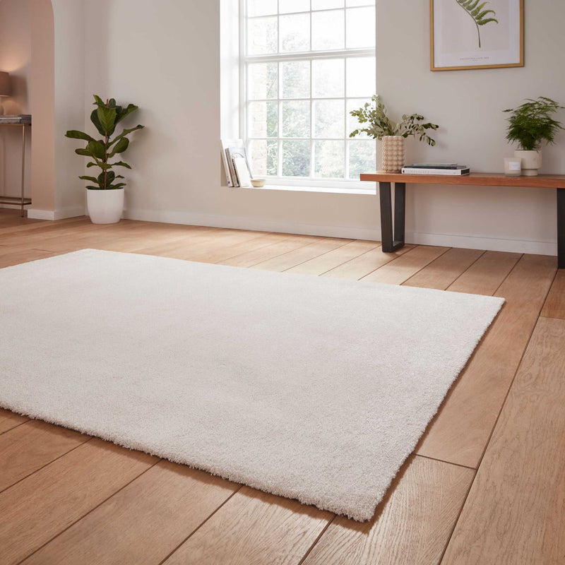 Cove Plain Plush Soft Shaggy Washable Rug in Cream White