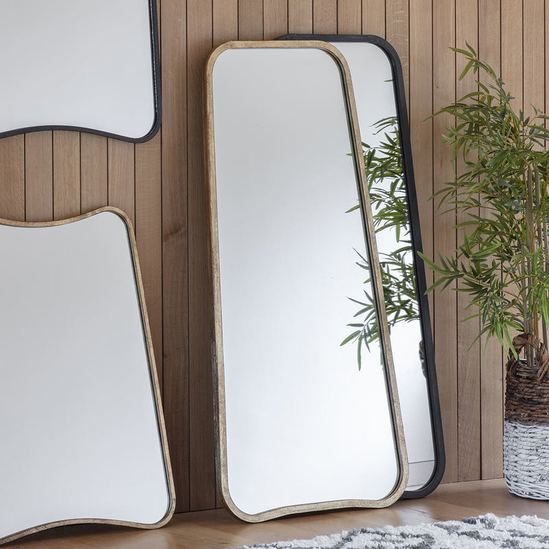 Curved Leaner Mirror in Black