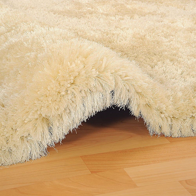 Revival Shaggy Rugs in Shell