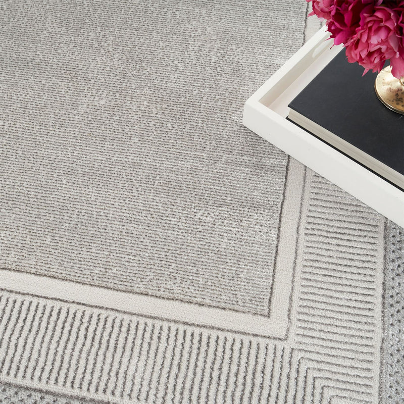 Glitz GLZ07 Geometric Rugs by Nourison in Silver Grey