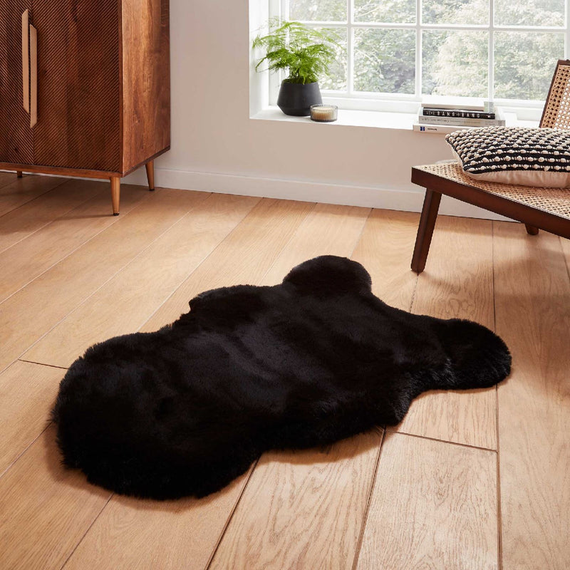 Super Teddy Plain Shaggy Faux Sheepskin Rugs in Black