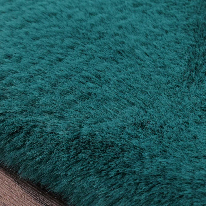 Luxe Faux Fur Rug in Teal Blue