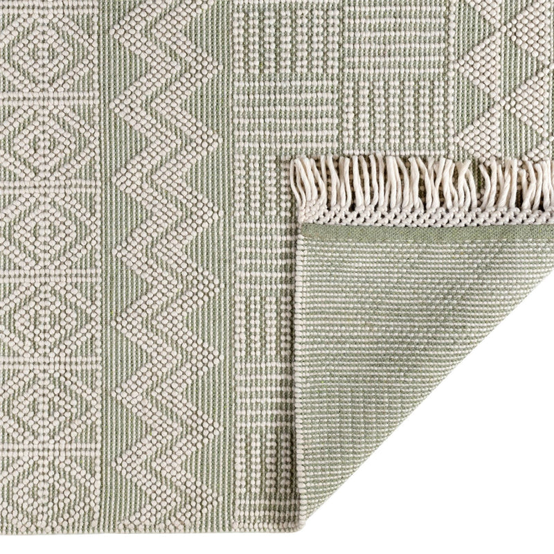 ANYA01 Boho Geometric Zig Zag Rug in Ivory Mint Green