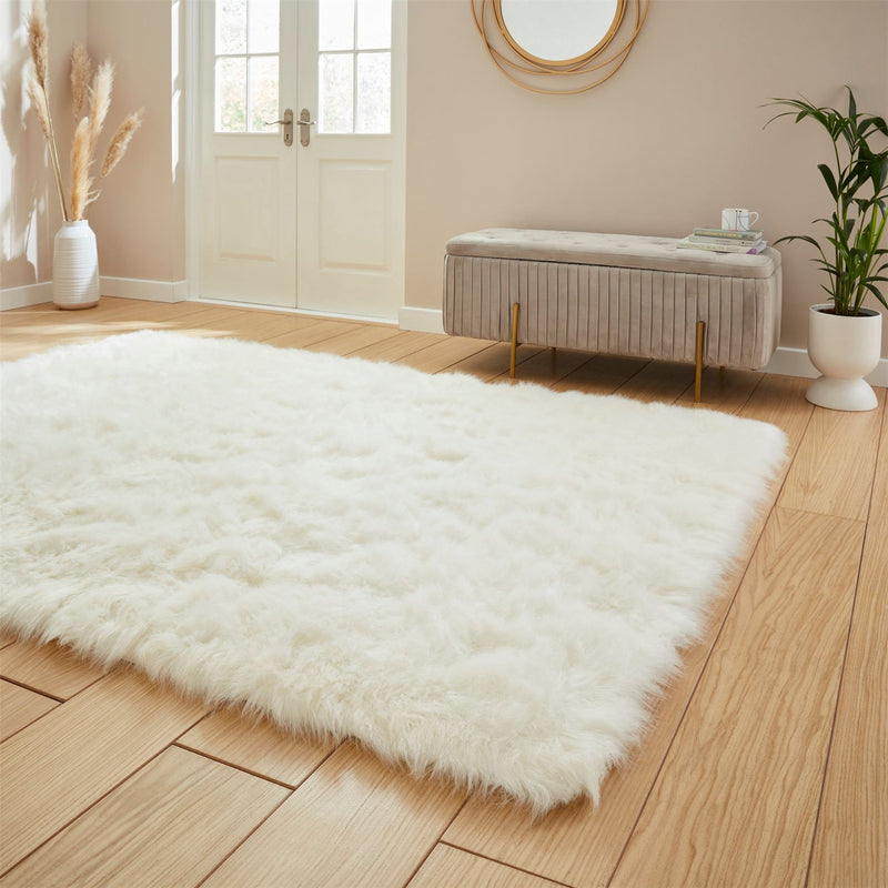 Polar Plush Soft Plain Textured Shaggy Rugs in Ivory White