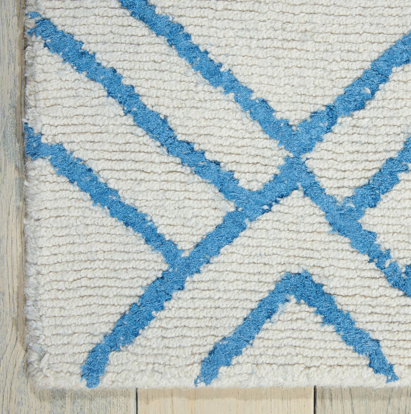 Strata Rugs STT06 in Ivory and Navy